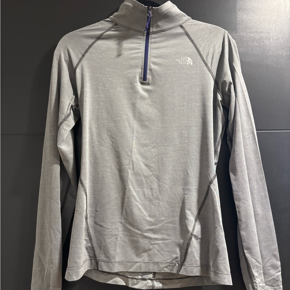 The North Face Women's Gray Pullover